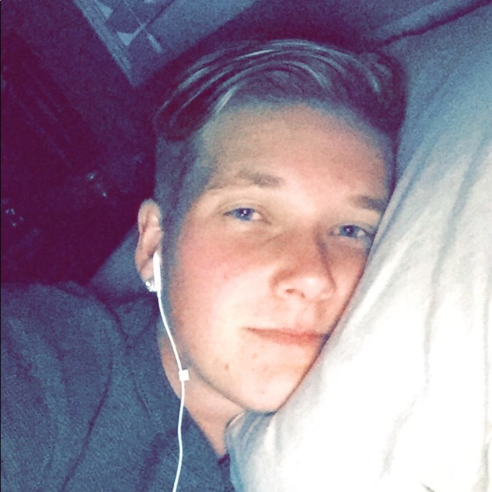 Meet your Posher, Jena